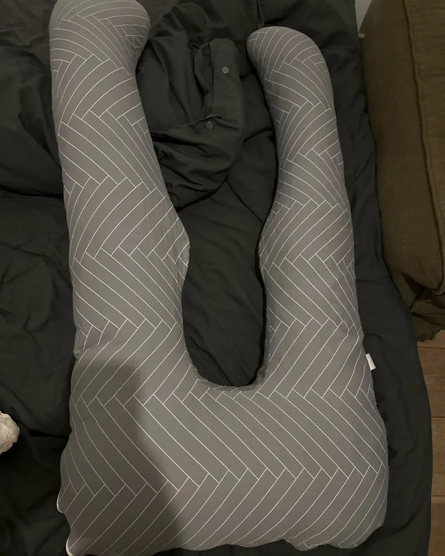The Pregnancy Pillow U-shaped pregnancy pillow, photographed by a buyer in Israel